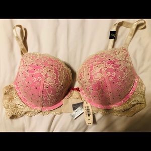 Bra from Victoria’s Secret - NEW with TAGS